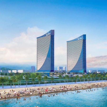 Hotel Black Sea Luxury Towers Batumi Exterior foto